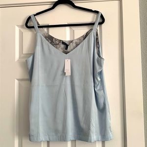 NWT White House Black Market Reversible Tank Top Size XL- Gray, Blue and White